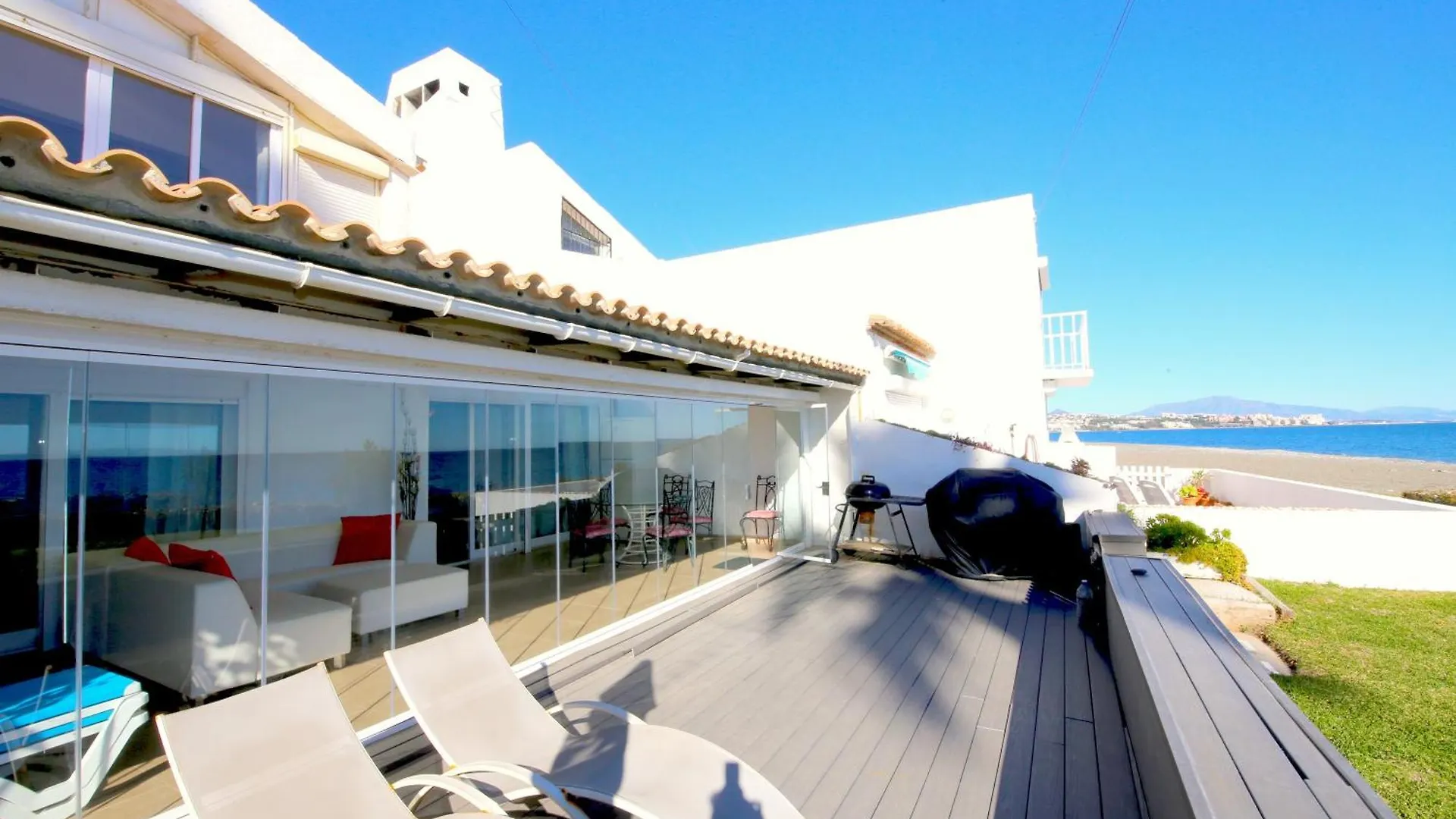 Villa Townhouse Seascape Estepona 0*,
